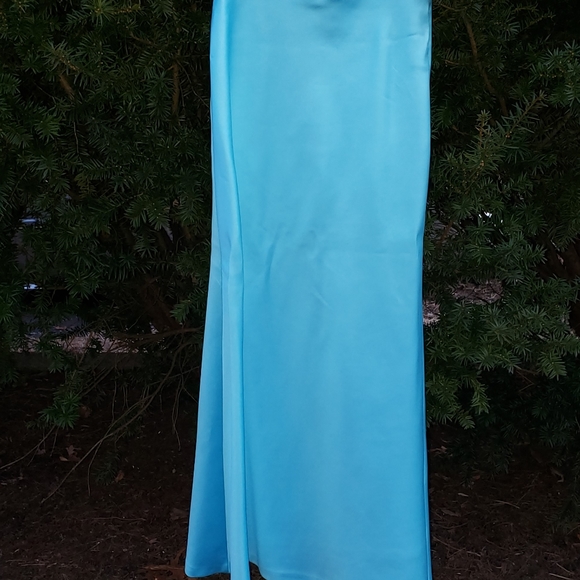 Cache Gown Blue Spaghetti Strap Style Gown SIZE 6 - Picture 6 of 8